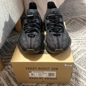 YEEZY BOOST 380 ONYX